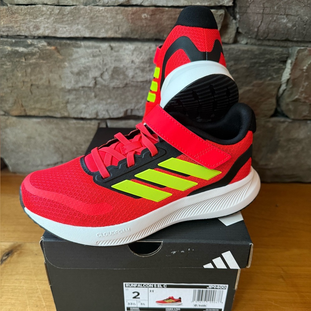 NIB/New Kid’s Adidas Run Falcon 5 shoes size 2